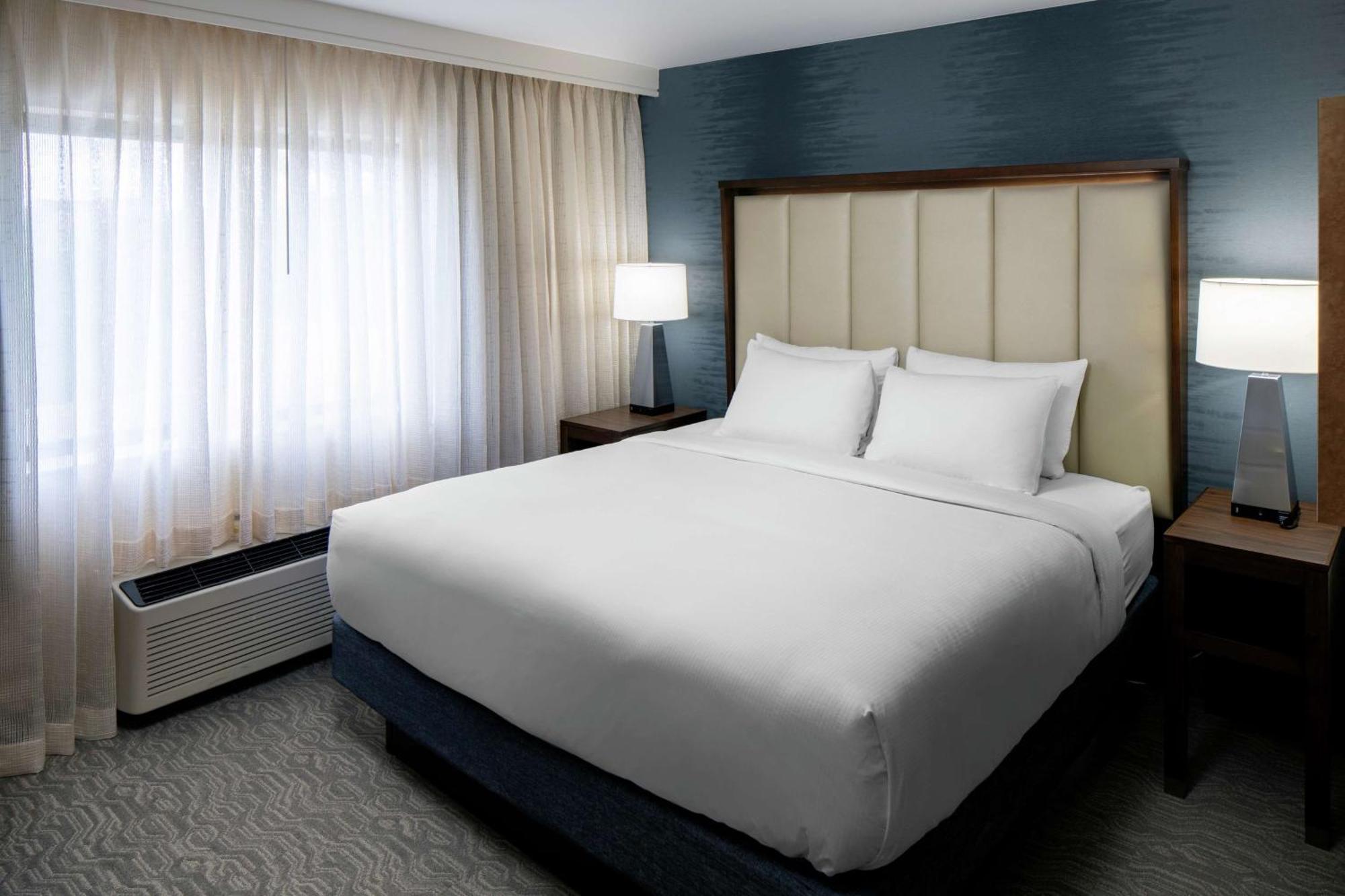 Hotel Doubletree By Hilton Nashua Exterior foto