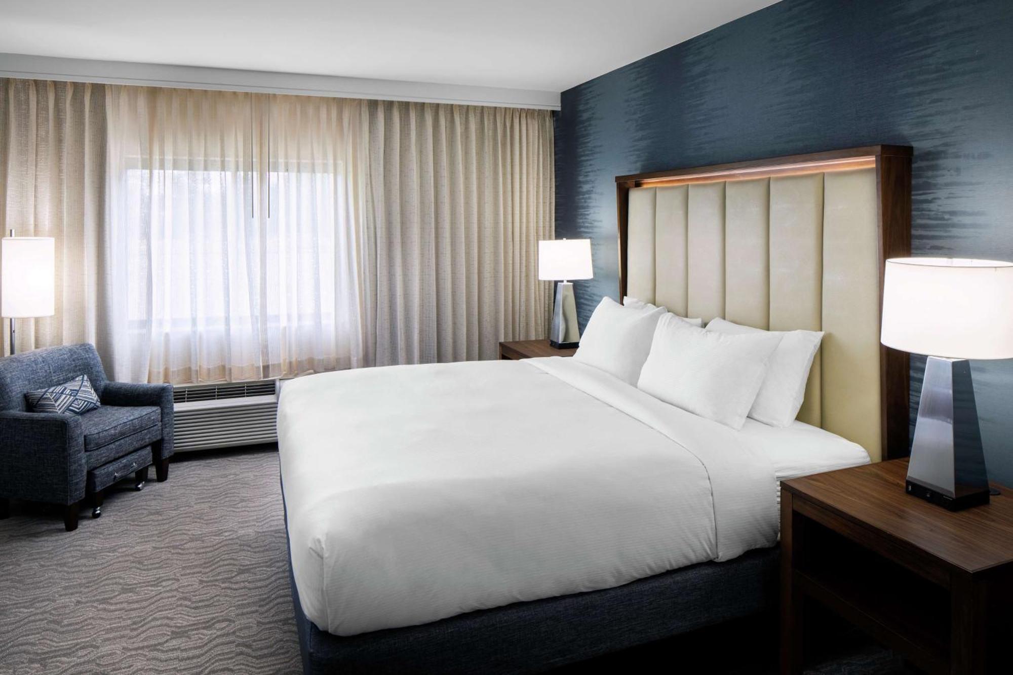 Hotel Doubletree By Hilton Nashua Exterior foto