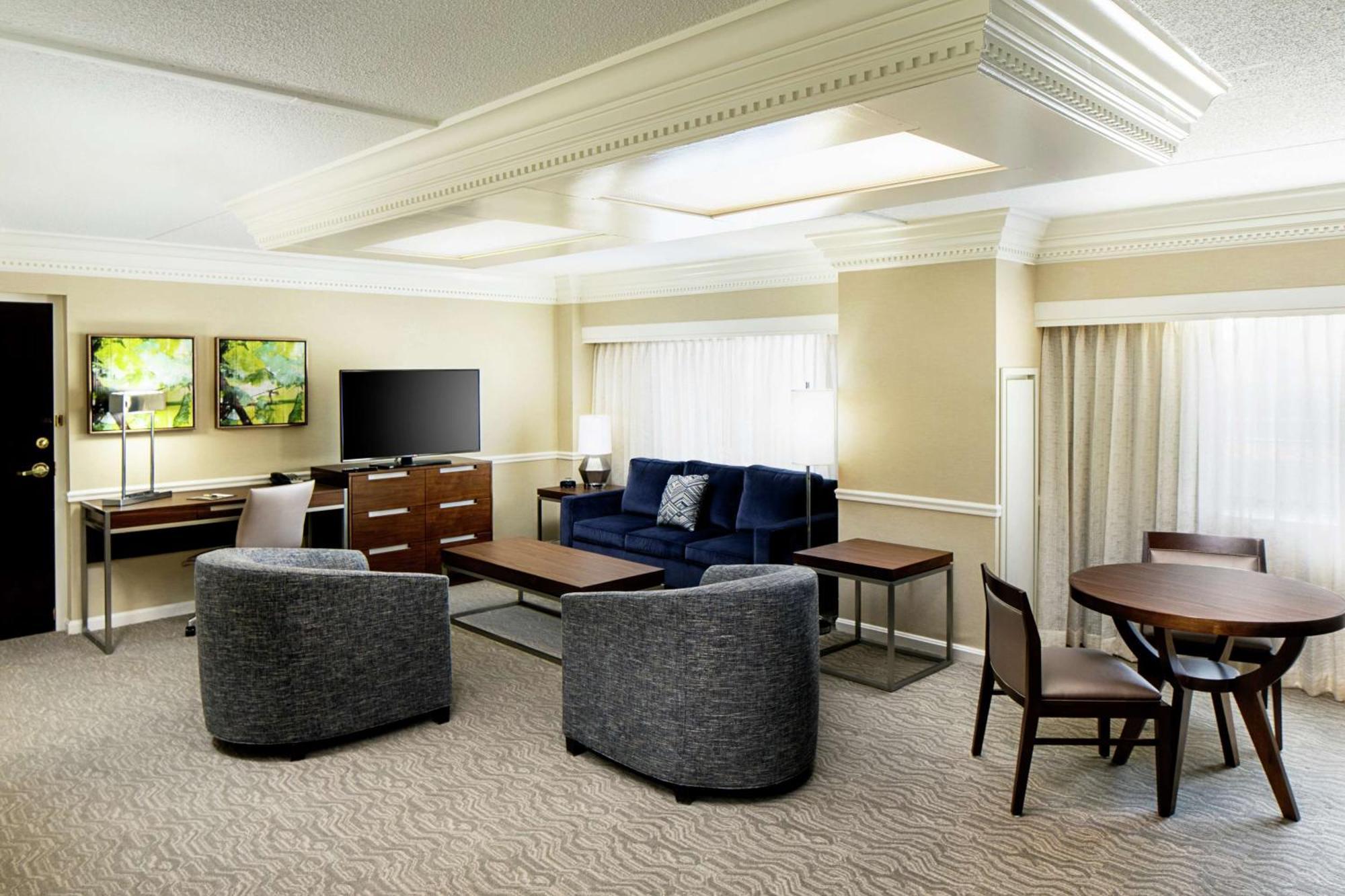 Hotel Doubletree By Hilton Nashua Exterior foto
