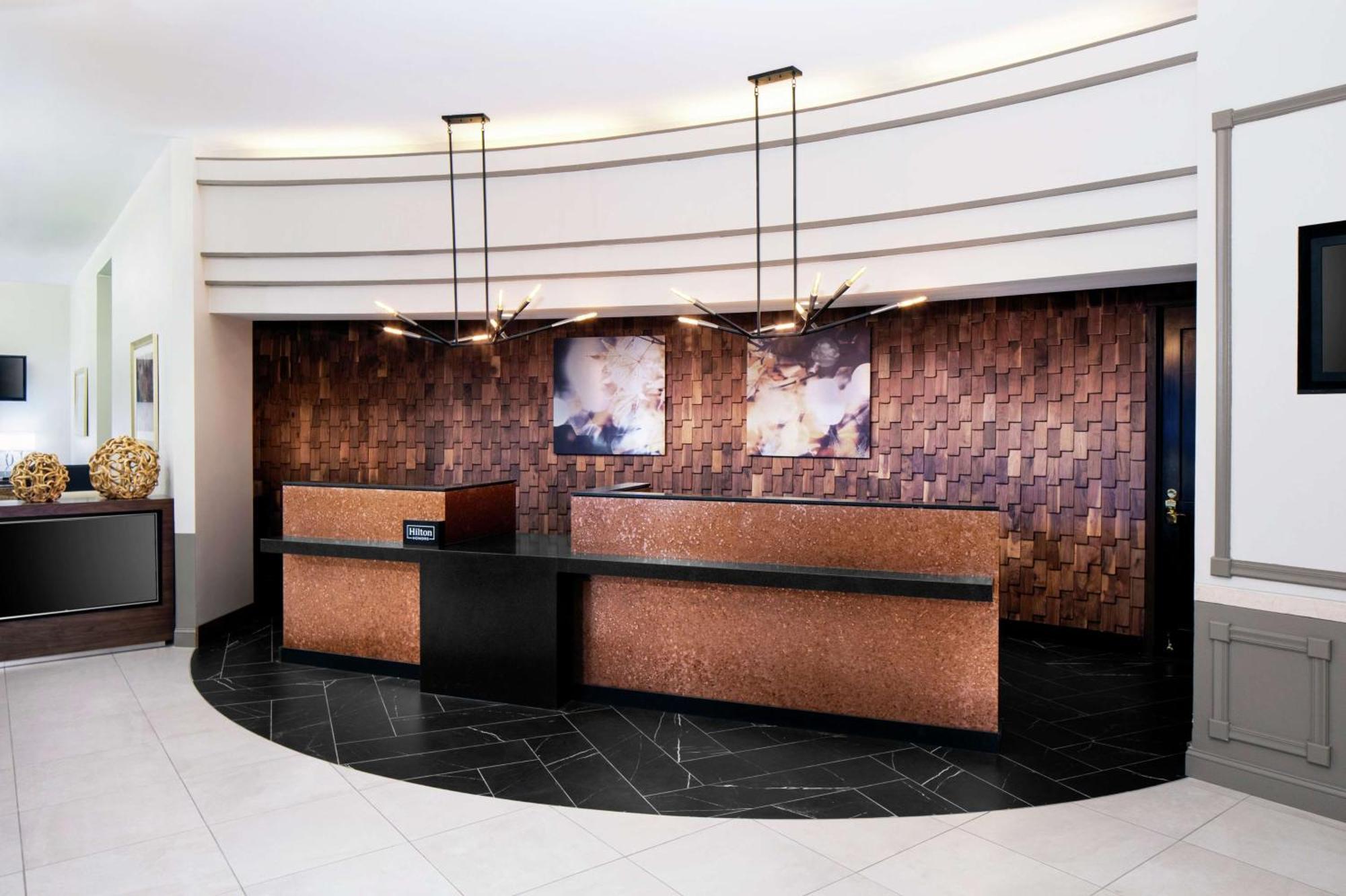 Hotel Doubletree By Hilton Nashua Exterior foto