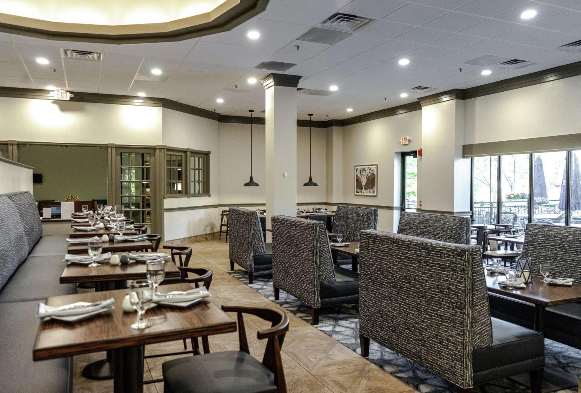 Hotel Doubletree By Hilton Nashua Exterior foto