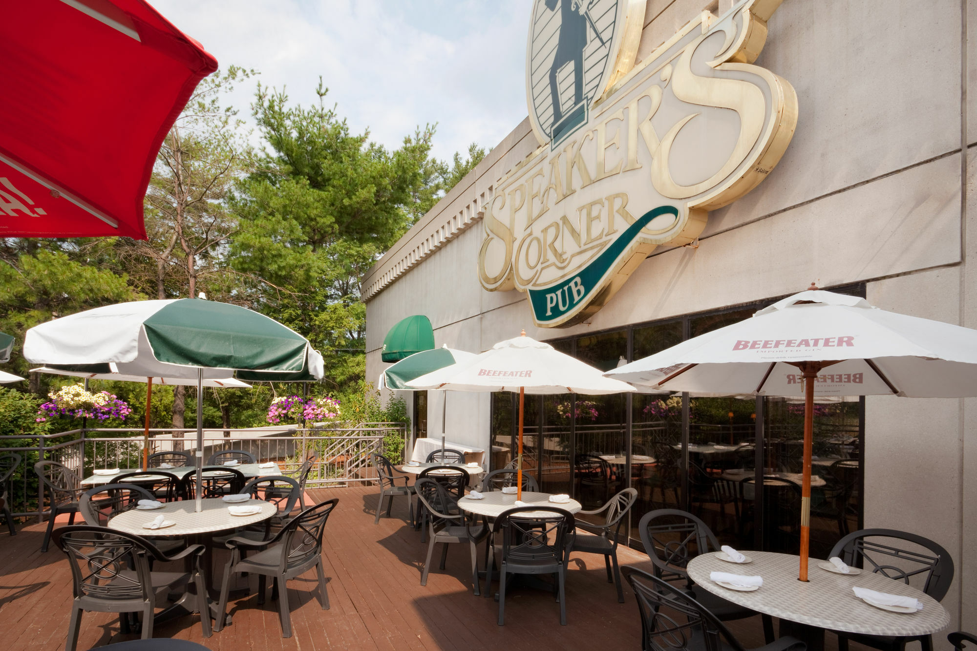 Hotel Doubletree By Hilton Nashua Exterior foto