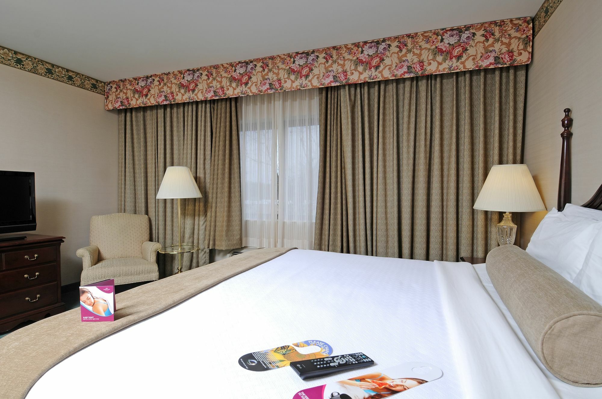 Hotel Doubletree By Hilton Nashua Exterior foto